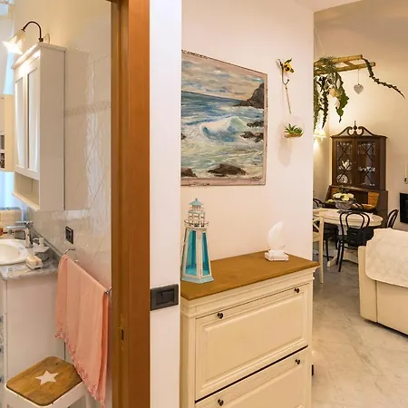 Апартаменты Holly House Специя
