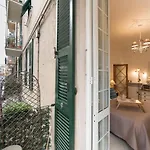 Holly House * La Spezia